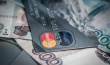 Полицейские Кусинского района задержали подозреваемую в краже денежных средств с банковской карты.